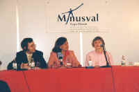 pressemode2.jpg (32951 bytes)